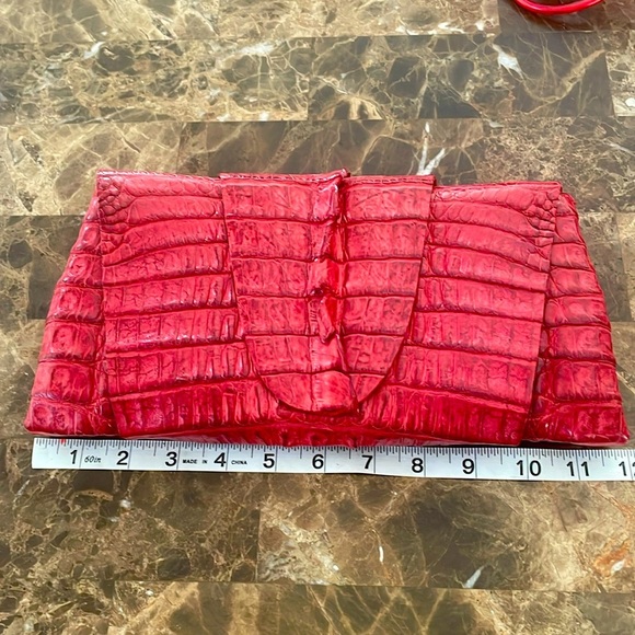 Crocodile🐊 clutch - Picture 1 of 11